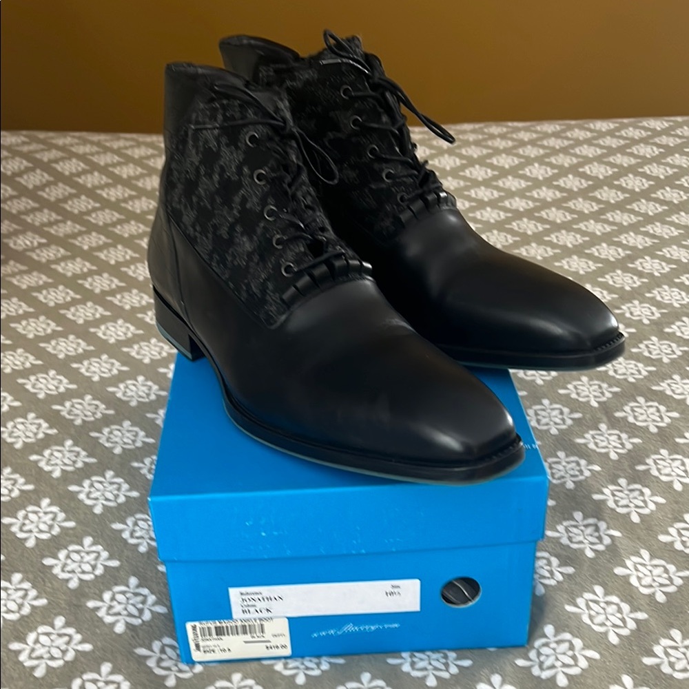 Fluevog Men's Black Leather Ankle Boots -
